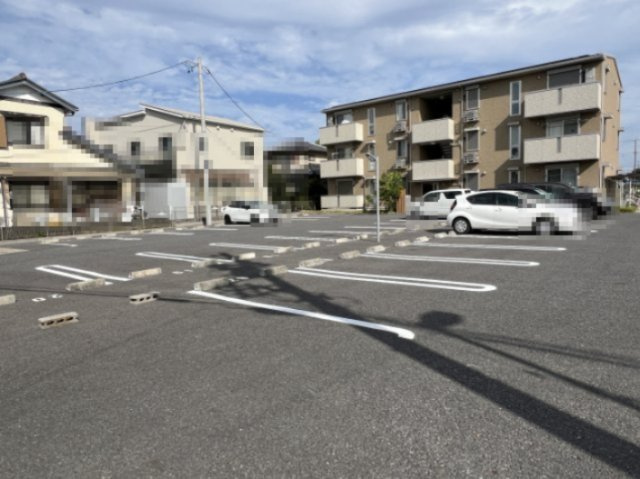 トレモンテの駐車場