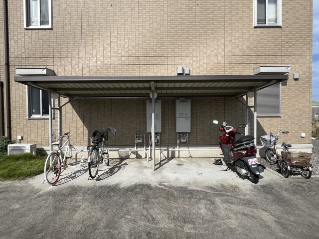 トレモンテのその他共用部分|自転車置場