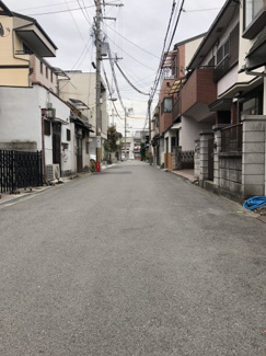 【前面道路含む現地写真】