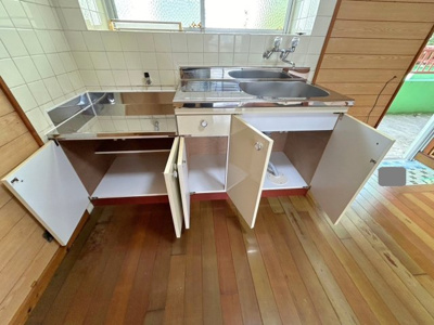 【キッチン】 | 百々歳アパート | ※退去前の為、写真と現状が異なる場合がございます