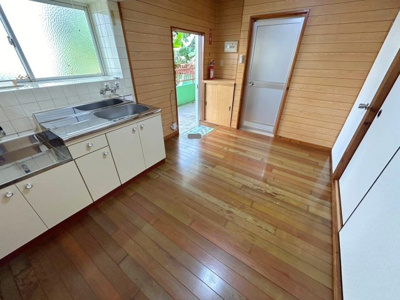 【キッチン】 | 百々歳アパート | ※退去前の為、写真と現状が異なる場合がございます