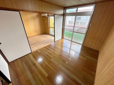 【洋室】 | 百々歳アパート | ※退去前の為、写真と現状が異なる場合がございます