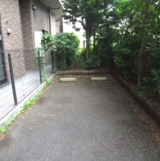 【駐車場】 | 専用駐車場
