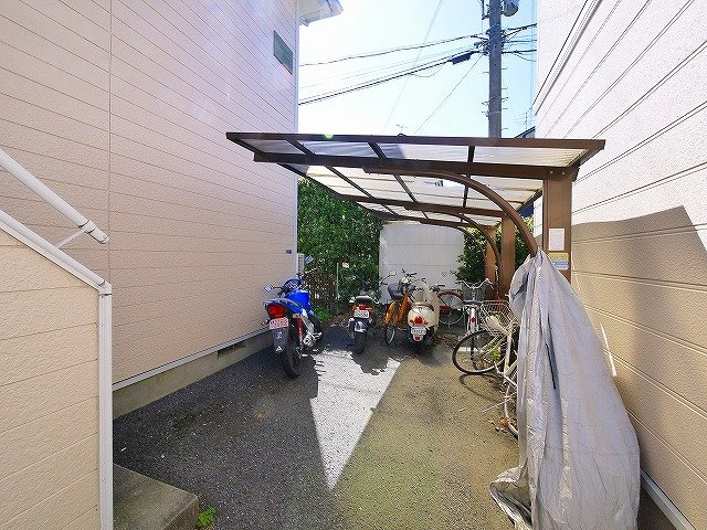 エステートピアヤマサキのその他共用部分|自転車置き場
