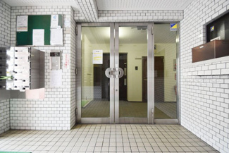 【エントランス】 | エントランス　オートロック完備