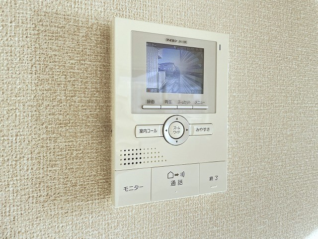 【セキュリティ】 | プランタン | 防犯対策に有効なカメラ付きインターホン！録画機能が付いているので留守中の訪問者まで確認できます♪
