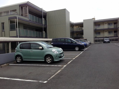【駐車場】 | サンクタスヒューマンたまプラーザ