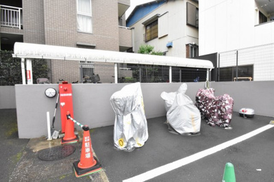 【その他共用部分】 | エステ・スクエア横浜弘明寺 | バイク置場