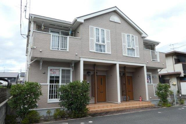 岡山市南区大福のアパートの外観