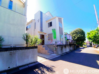 【外観】 | さいたま市見沼区春岡３丁目 リフォーム済住宅 | 外観も気になるポイント