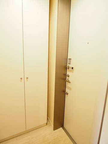 【玄関】 | サンライズ三宿