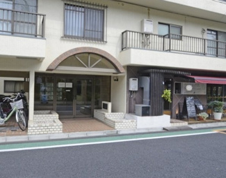 【エントランス】