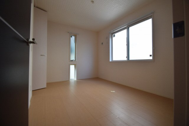 ディエゴ西船の寝室|洋室6帖