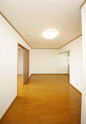 メイプルタウン小林の内装