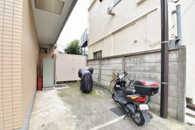【その他共用部分】 | シティオ多摩川Ⅱ | バイク置場