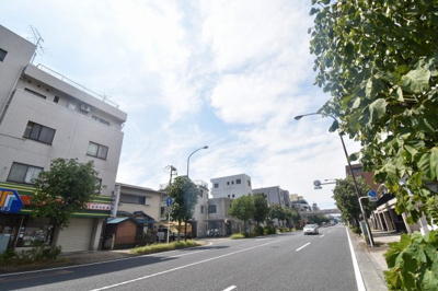 【周辺】 | アール・ケープラザ三ツ沢 | 前面道路
