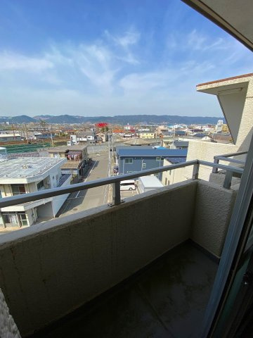 グランドハイツ本町のバルコニー