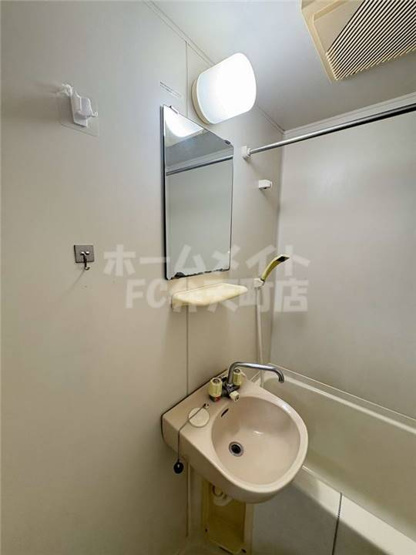 【洗面所】 | コンパクトで使いやすい洗面所