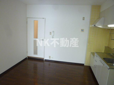 【居間・リビング】 | サーティ西尾（八戸ノ里賃貸） | ダイニングです