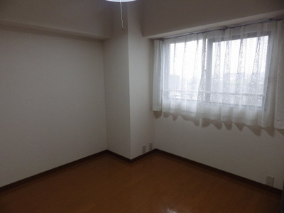 【寝室】 | ファクタービル