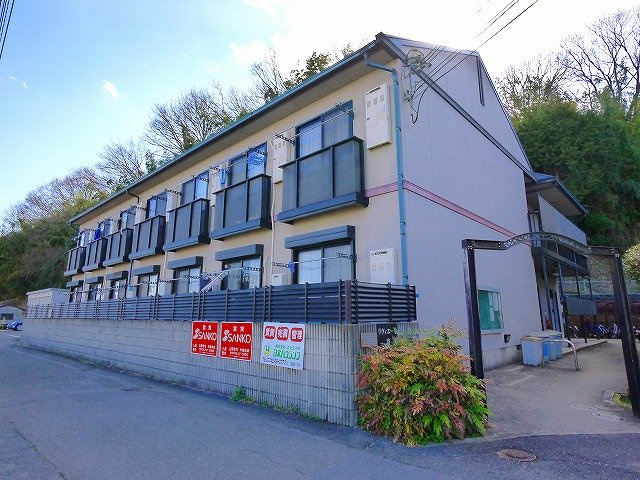 リヴィエール富雄のその他共用部分|建物入り口