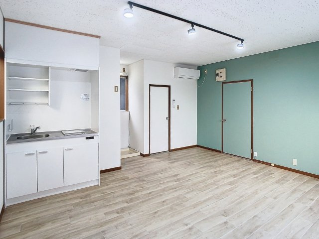 コーポ工藤の居間・リビング