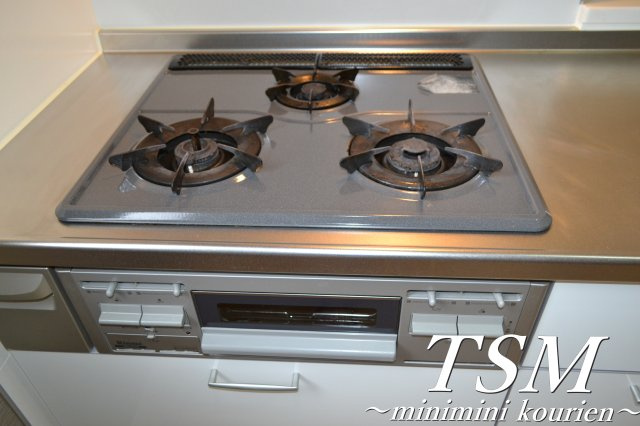 ブルーオニオンのキッチン|３口ガスコンロ付き