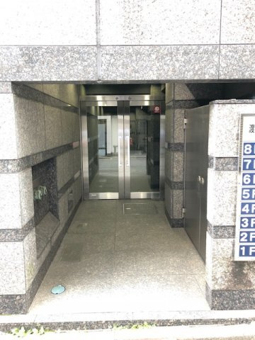 中央区日本橋小伝馬町の事務所の外観