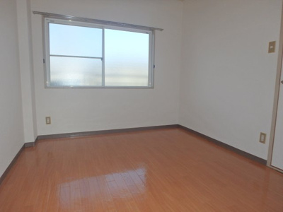 【居間・リビング】 | ビバリーガーデン大島Ｂ