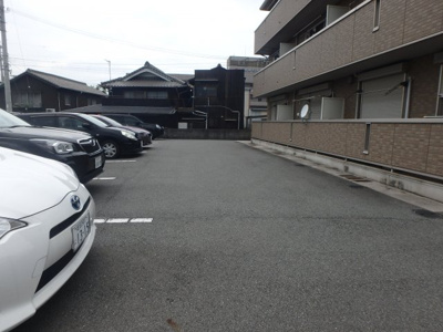 【駐車場】 | セジュール亀山A棟
