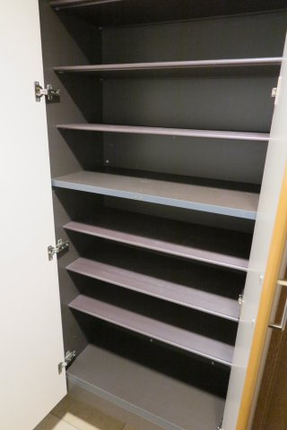 パシフィック難波グラシアの収納