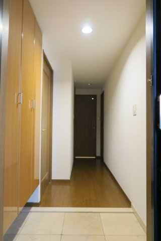 パシフィック難波グラシアの玄関