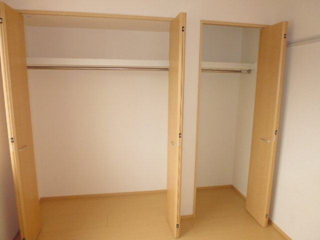 倉敷市東塚３丁目のアパートの収納