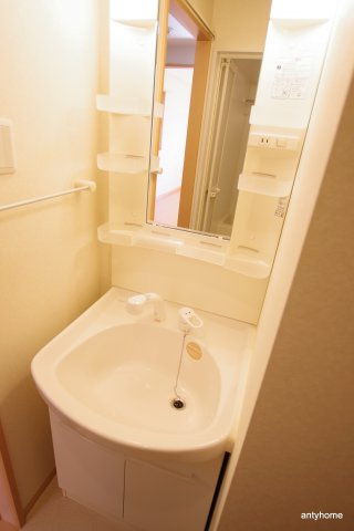 グランディールタカラの洗面所