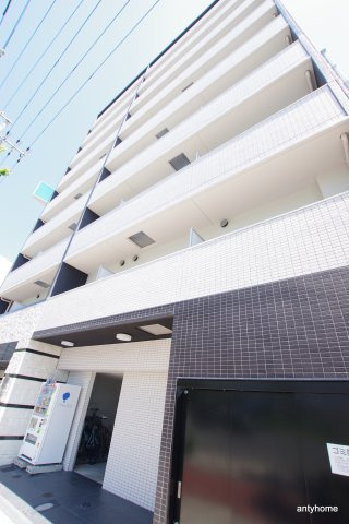 アドバンス西梅田ウインズ　仲介手数料無料の外観