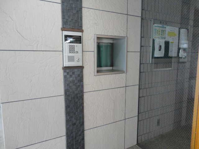 シーアーク神戸西のエントランス