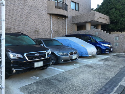 【駐車場】 | グレーシア梶ヶ谷 | 平置き駐車場