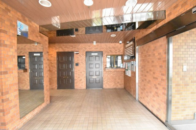 【その他共用部分】 | ライオンズマンション横浜駅東 | エントランスロビー・管理人室