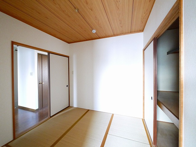 増田店舗の和室