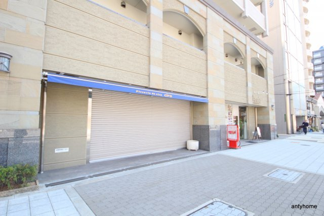 プリマクラッセ　仲介手数料無料の駐車場
