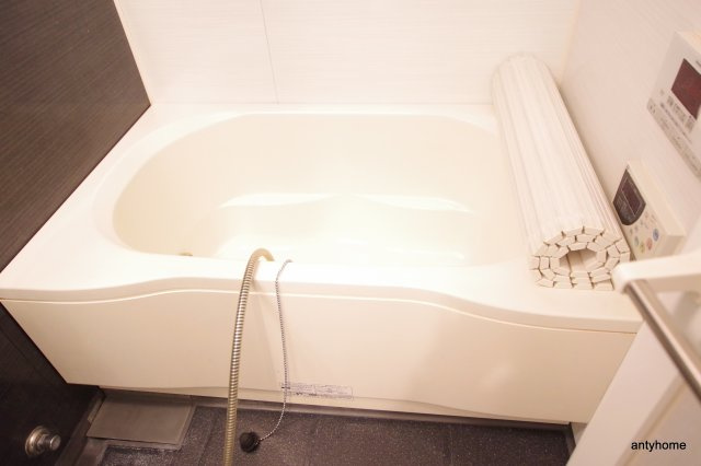 オアシス梅田　仲介手数料無料の浴室