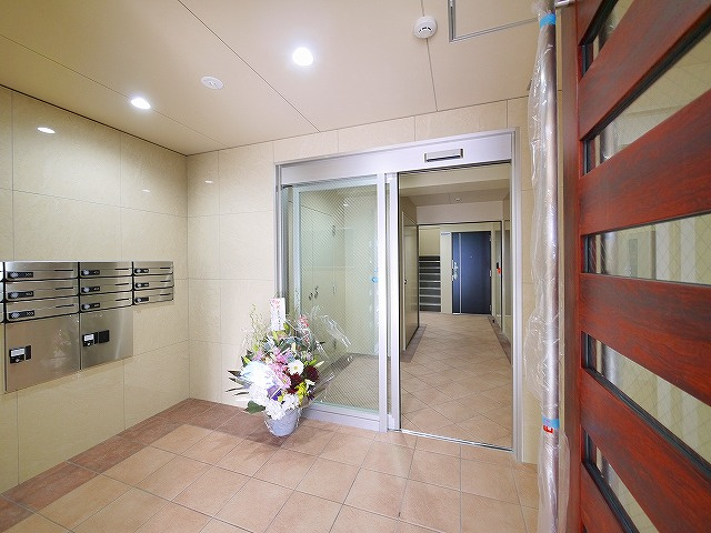 カーサ・ヴァレティグレのエントランス