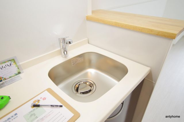 ローランズ（LOWLANDS）西天満のキッチン