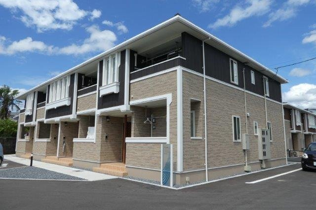 倉敷市船穂町船穂のアパートの外観