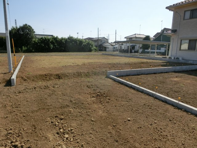 鴻巣市屈巣の売地の外観