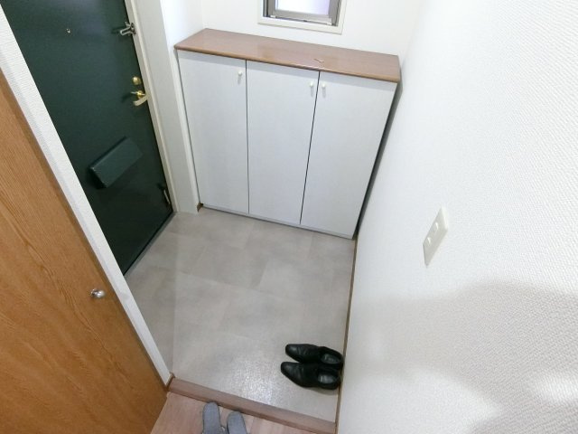 【玄関】 | ボンホワイエ帝塚山