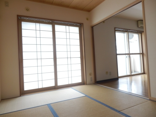 ラムセスＡ松波の和室|サンプル写真となります。