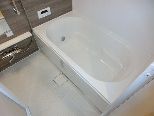 メゾン大島Ⅳの浴室