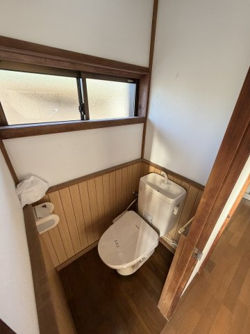 古谷貸家のトイレ