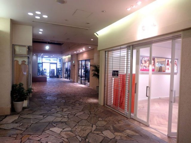 福岡市中央区大名１丁目の店舗一部のエントランス|サウスサイドテラス 1F-B1